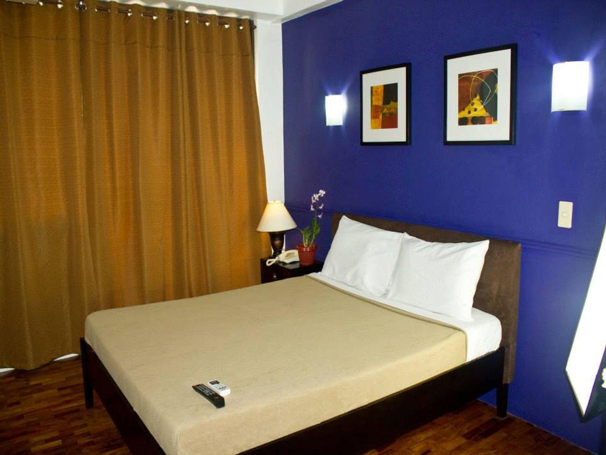 Vive Hotel Makati City Exteriér fotografie
