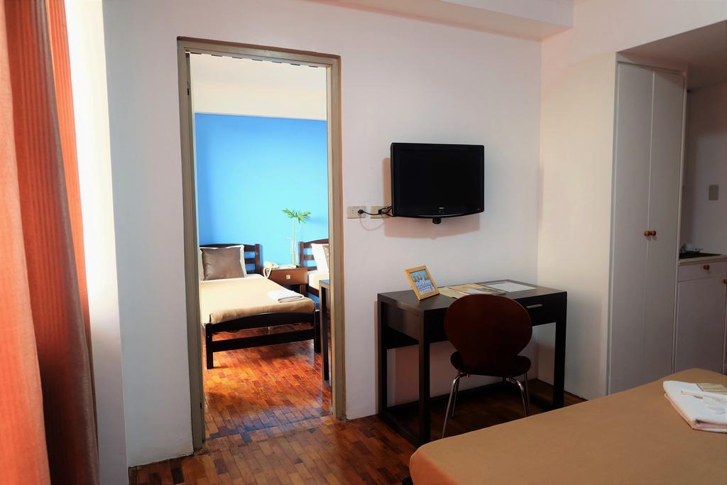 Vive Hotel Makati City Exteriér fotografie