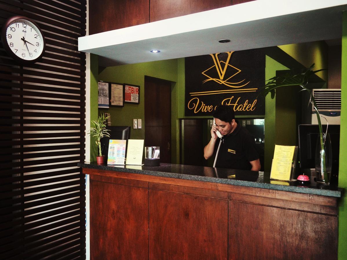 Vive Hotel Makati City Exteriér fotografie